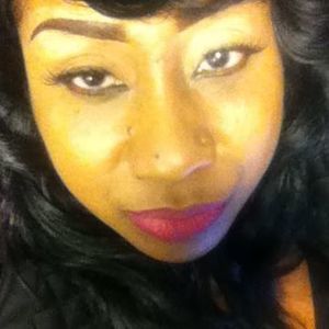 Meet your Posher, Cassandra